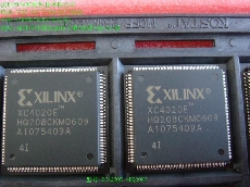 XC4020E-4HQ208I