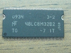MT48LC8M32B2P-7IT